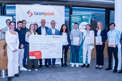 teampool zeichnet erneut Informatik-Studierende der PLUS mit Stipendien aus
