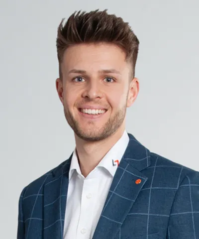 HINTERGRUND_WebTeam_02_.jpg