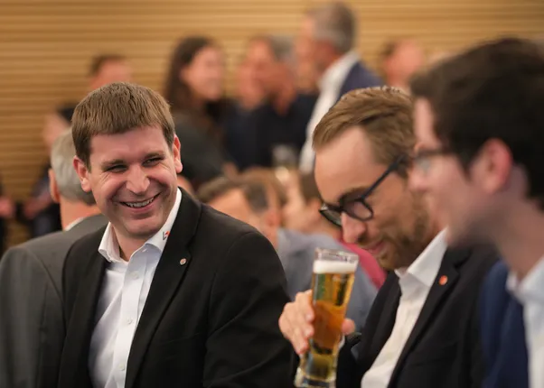 teampool-eroeffnungsfeier-230922-387.jpg