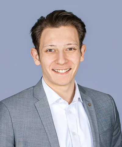 Schusta8095web.jpg