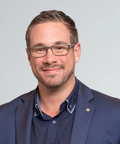 Kevin_STELZER_WebTeam.jpg