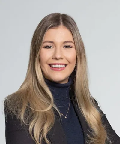 Viktoria_GRASSMUGG_WebTeam.jpg